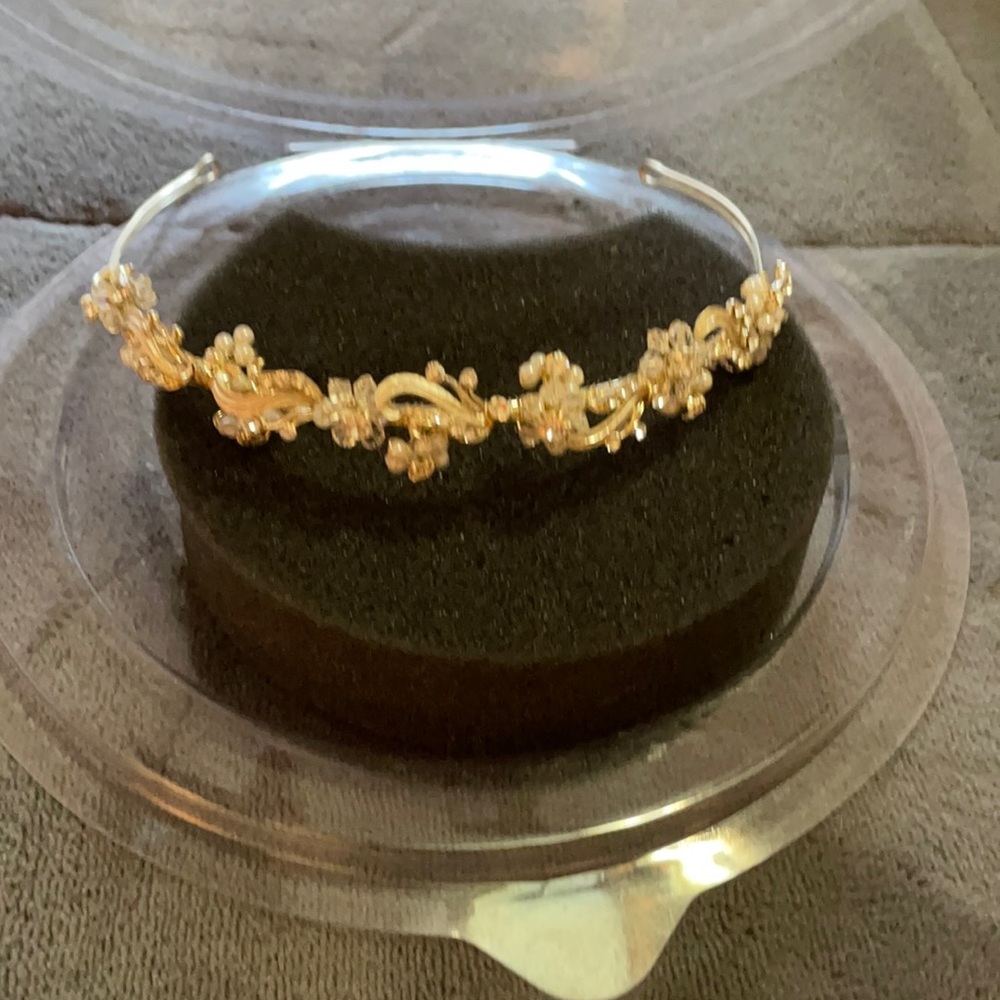 David’s Bridal-Headpiece collection